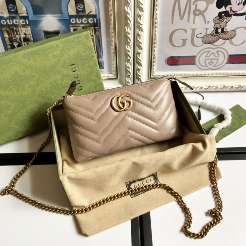 G*u*i wallets & purse